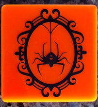 Load image into Gallery viewer, Eerie Frame